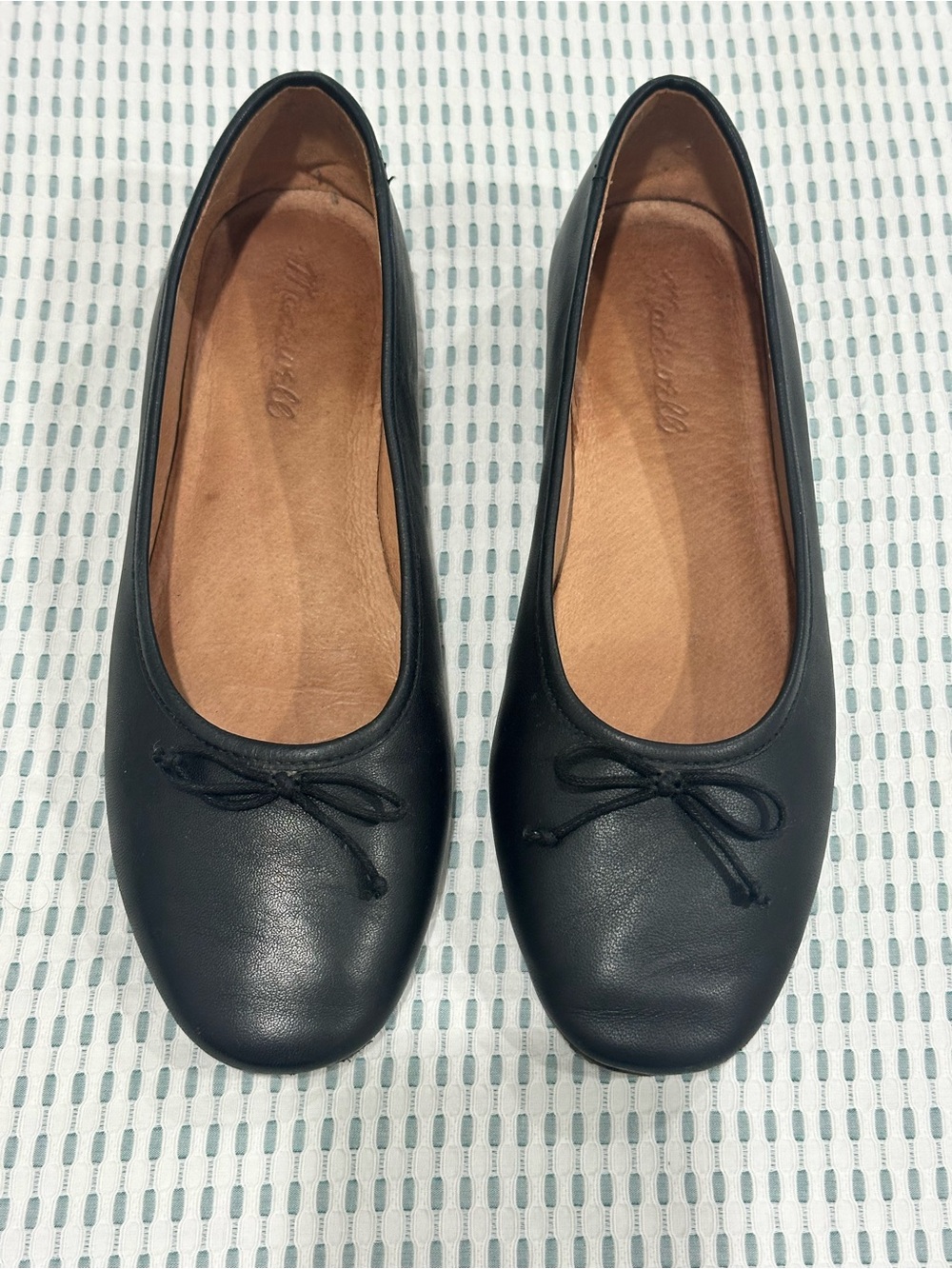 Madewell Black Leather Ballet Flats with Bow Detail
